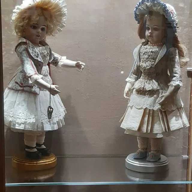Подставка для куклы своими руками: мастер-класс с фото