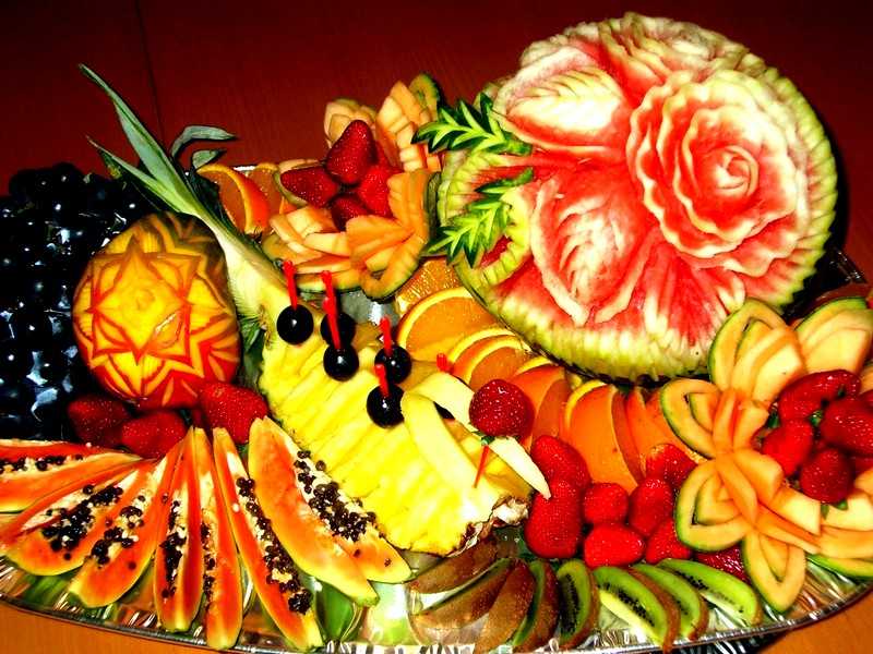 Фруктовая нарезка на праздничный стол: фото, идеи, как оформить фруктовую нарезку