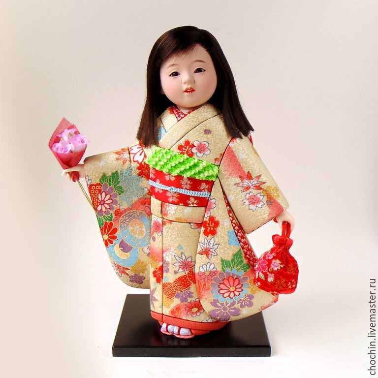 Традиционные японские куклы – виды и истории появления