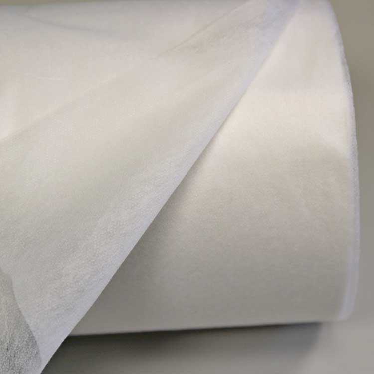 Что такое флизелин клеевой для ткани, для чего нужен и как его использовать