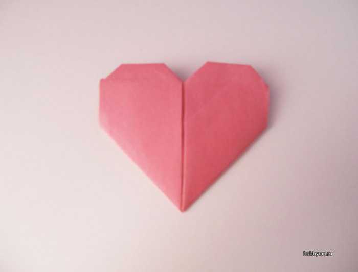 Закладка оригами в форме сердца - пошаговый мастер-класс