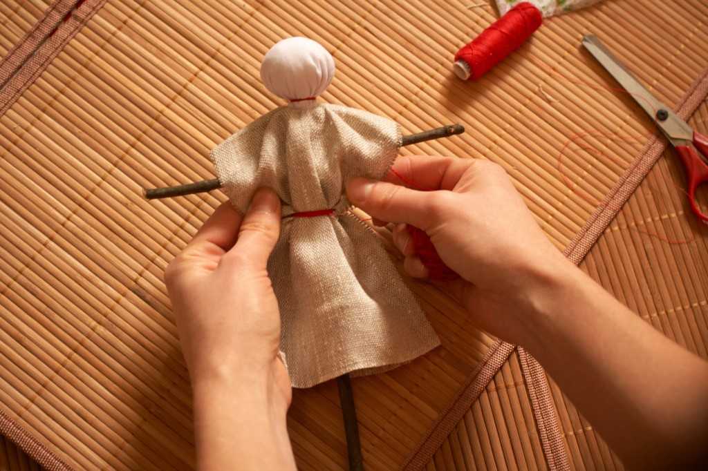 Домик из картона для кукол своими руками: пошагово, как сделать для барби, шаблоны, фото