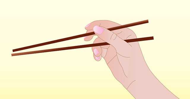 Как правильно едят суши: руками или палочками? — 10 правил этикета в японском ресторане