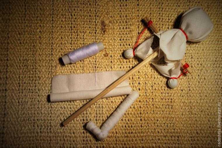 Кукольная жизнь мастер-класс торцевание серия мк "подготовка к зиме" делаем меховые наушники для кукол карандаш картон салфетки