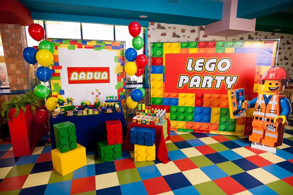 Современные мальчишки и девчонки просто обожают известный всему миру конструктор Lego Лего Конструктор Лего удивляет и поражает воображение своими невероятными возможностями, интересными сюжетами и качественным подходом к производству деталей Хотите сдела