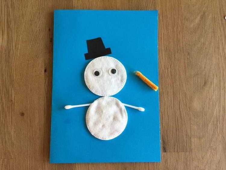 Снеговик из ватных дисков своими руками: пошаговые мастер-классы с фото и видео