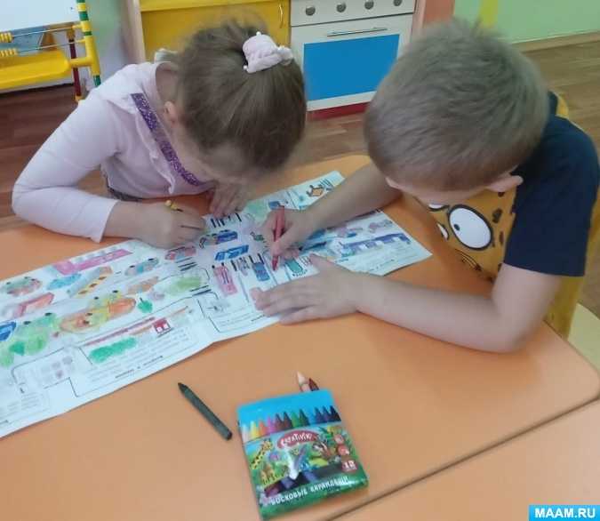 Готовые шаблоны расписания занятий в детском саду для печати, помогут вам информативно и красиво донести важную информацию и организовать день малышей
