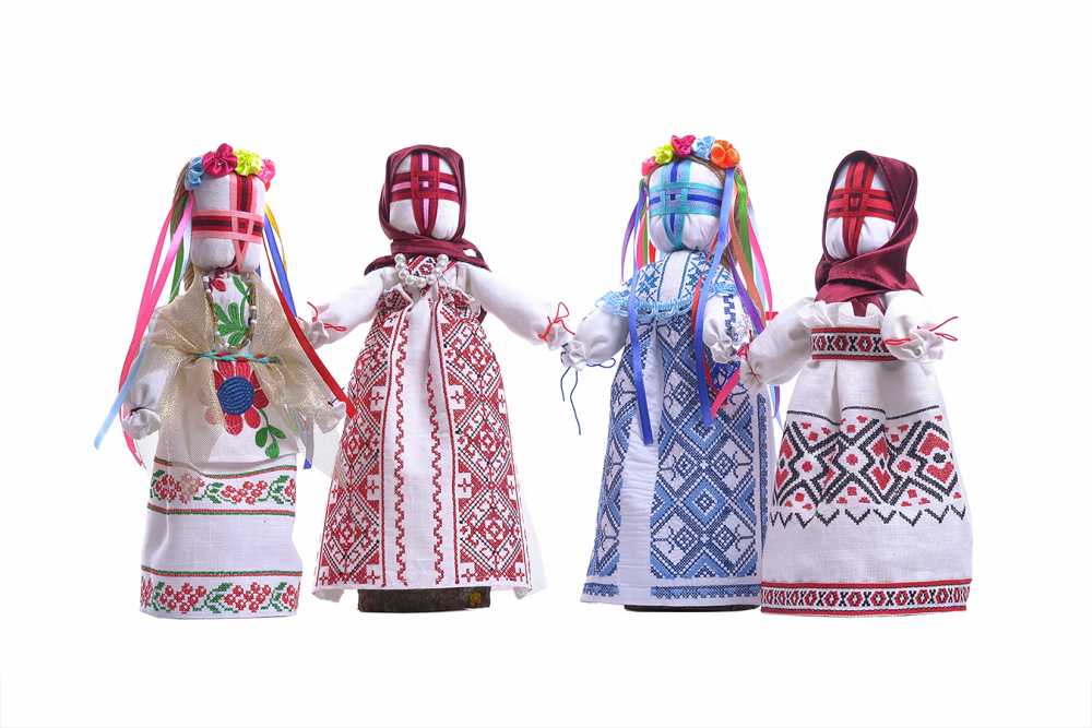 Куклы обереги своими руками: пошаговые инструкции, как делать славянскую тряпичную куколку и видео урок создания мотанки для начинающих поэтапно