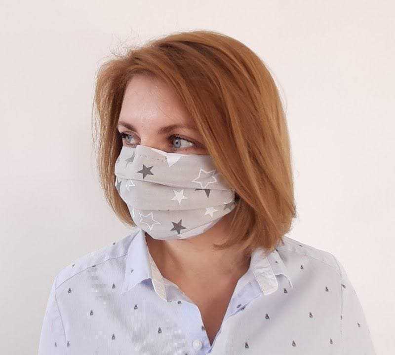 Как украсить медицинскую маску в домашних условиях