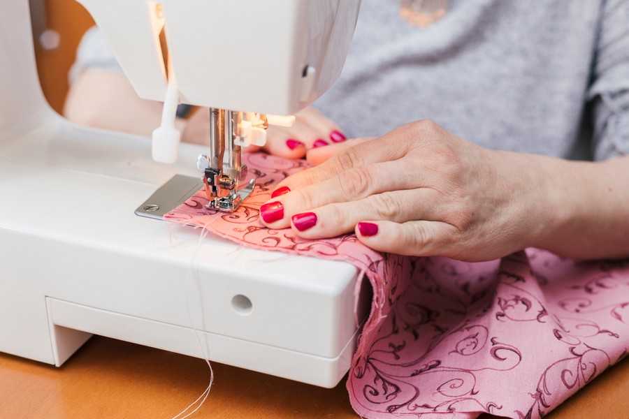 Можно ли вязать (шить, вышивать крестиком) беременным женщинам