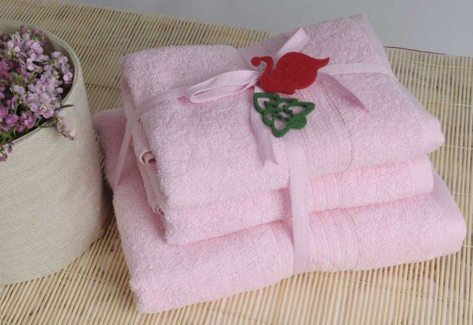 Как сложить полотенце компактно в шкаф, чемодан или в сумку: несколько вариантов для банных и кухонных полотенец