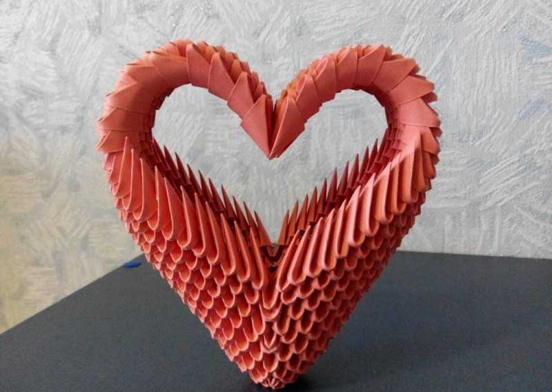 Объемное сердце: модульное оригами и валентинка на подставке — пошаговая инструкция по изготовлению и видеоматериалы
