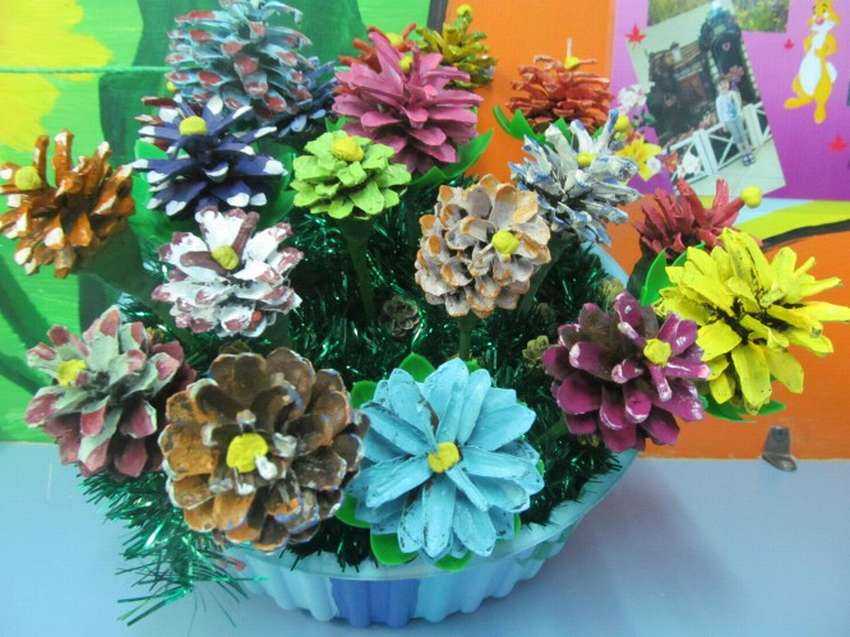 Как сделать необычный букет из сухоцветов своими руками в самодельном зонтике из картона и ткани Можно использовать живые цветы Декор или подарок