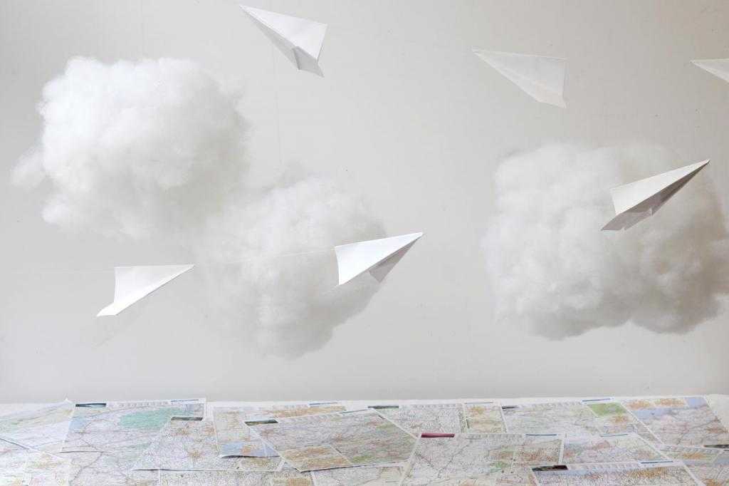 Как сделать облака из бумаги своими руками. как сделать из бумаги облака