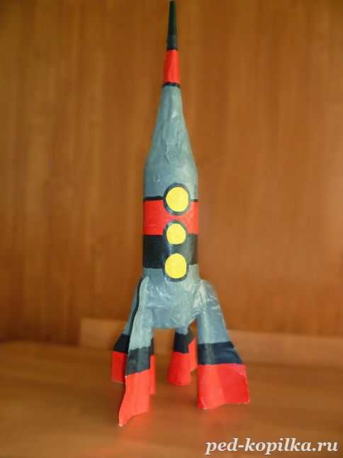 Аппликация в средней группе «ракеты летят в космос». воспитателям детских садов, школьным учителям и педагогам - маам.ру
