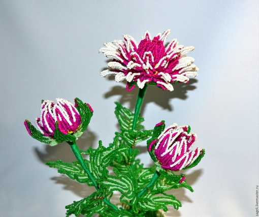 Поэтапное изготовления цветка подсолнуха из бисера
