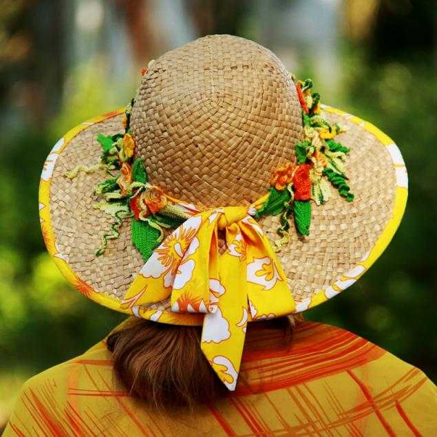 У вас имеется парочка летних шляп, которые вам поднадоели своим внешним видом Предлагаем обновить ваши летние шляпки и подарить им новую и красивую жизнь