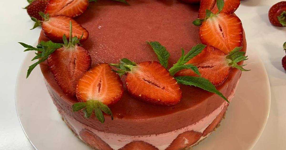 Украшение торта свежей клубникой - лучшие народные рецепты еды от сafebabaluba.ru