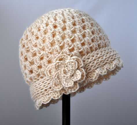 Вязание шапки крючком. фото, описание и схемы модных женских шапок